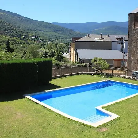 Duplex En Con Piscina דירה