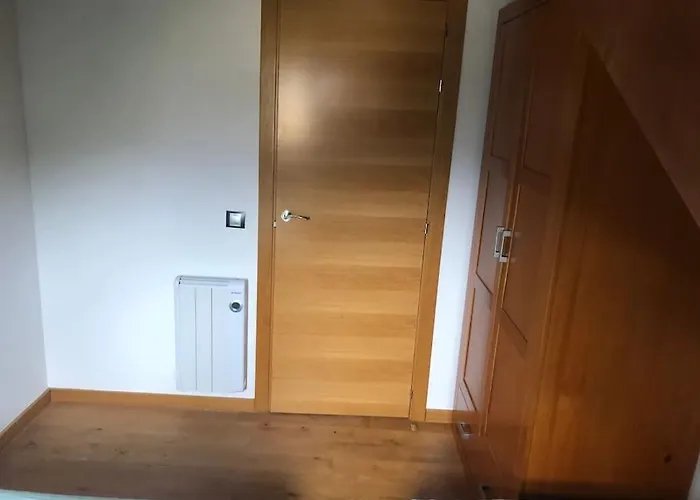 Appartement Duplex En Con Piscina Sort