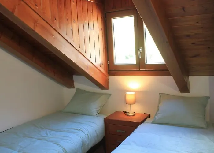 Appartement Duplex En Con Piscina Sort